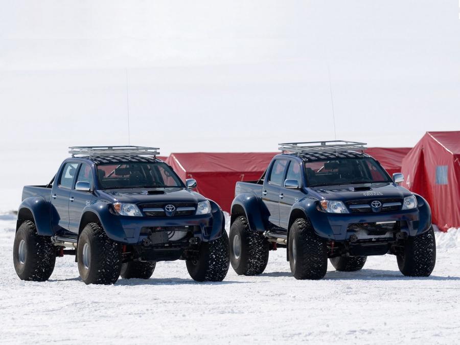  Toyota Hilux AT44 Arctic Trucks 2007 года  (фото 30 из 30)